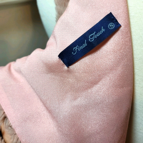 EUC| FAUX FUR VEST BY FINAL TOUCH SZ S - Picture 7 of 7